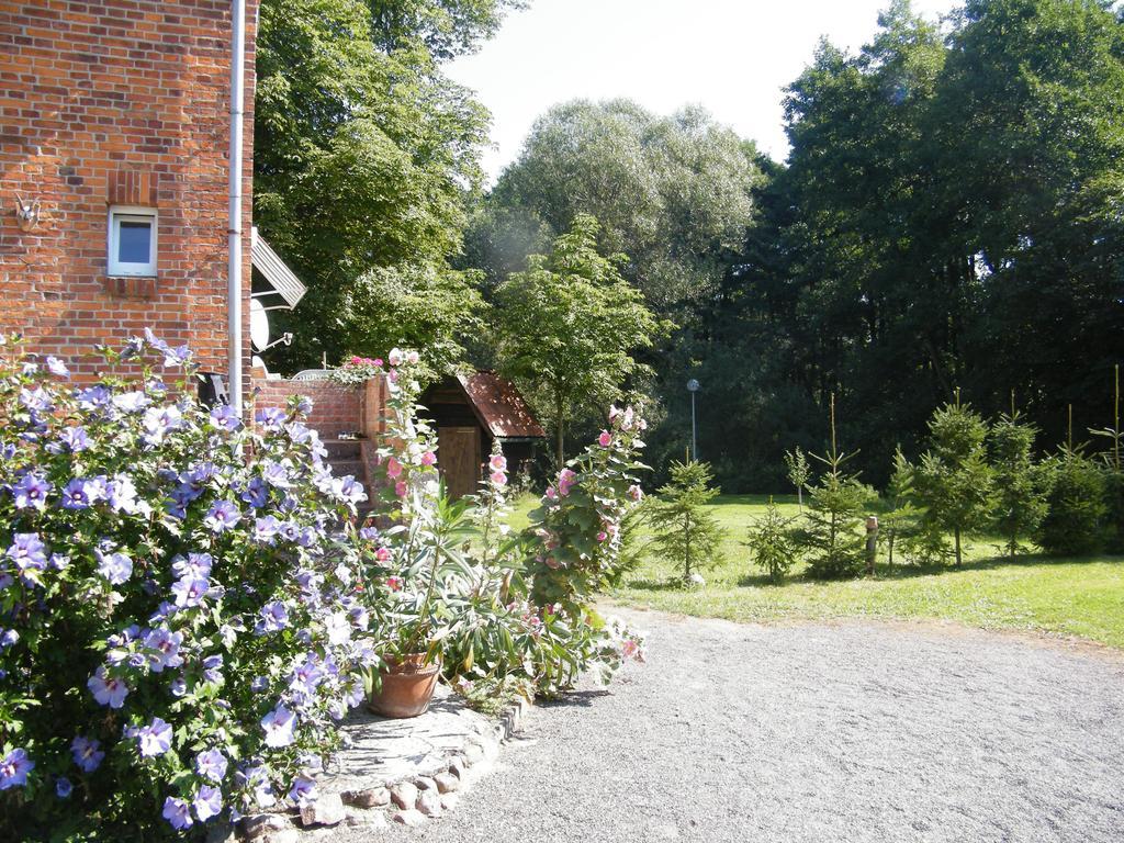Gutshaus Daemelow Tussen Schwerin En Wismar 외부 사진