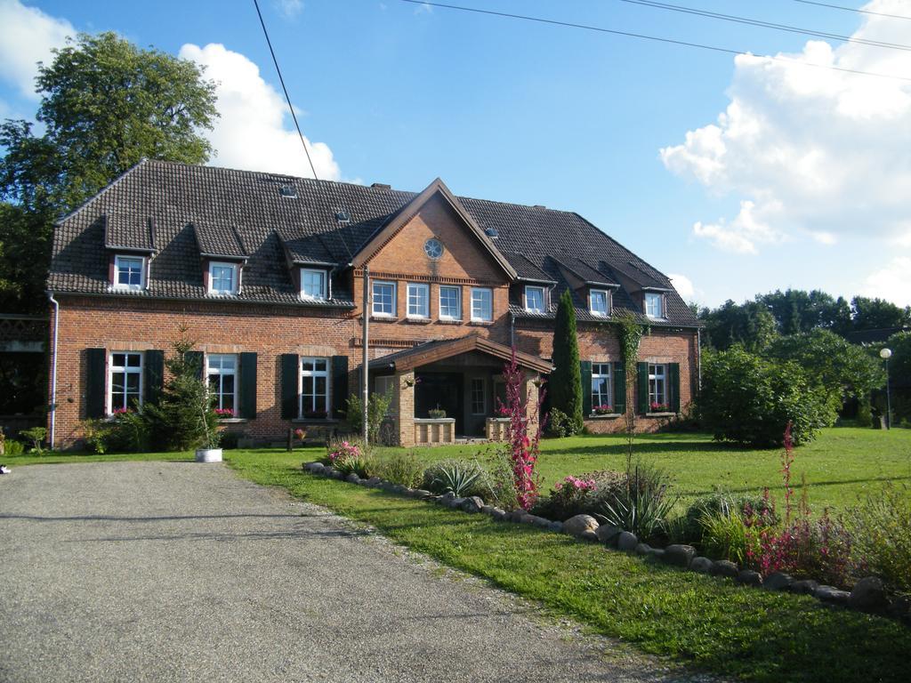 Gutshaus Daemelow Tussen Schwerin En Wismar 외부 사진