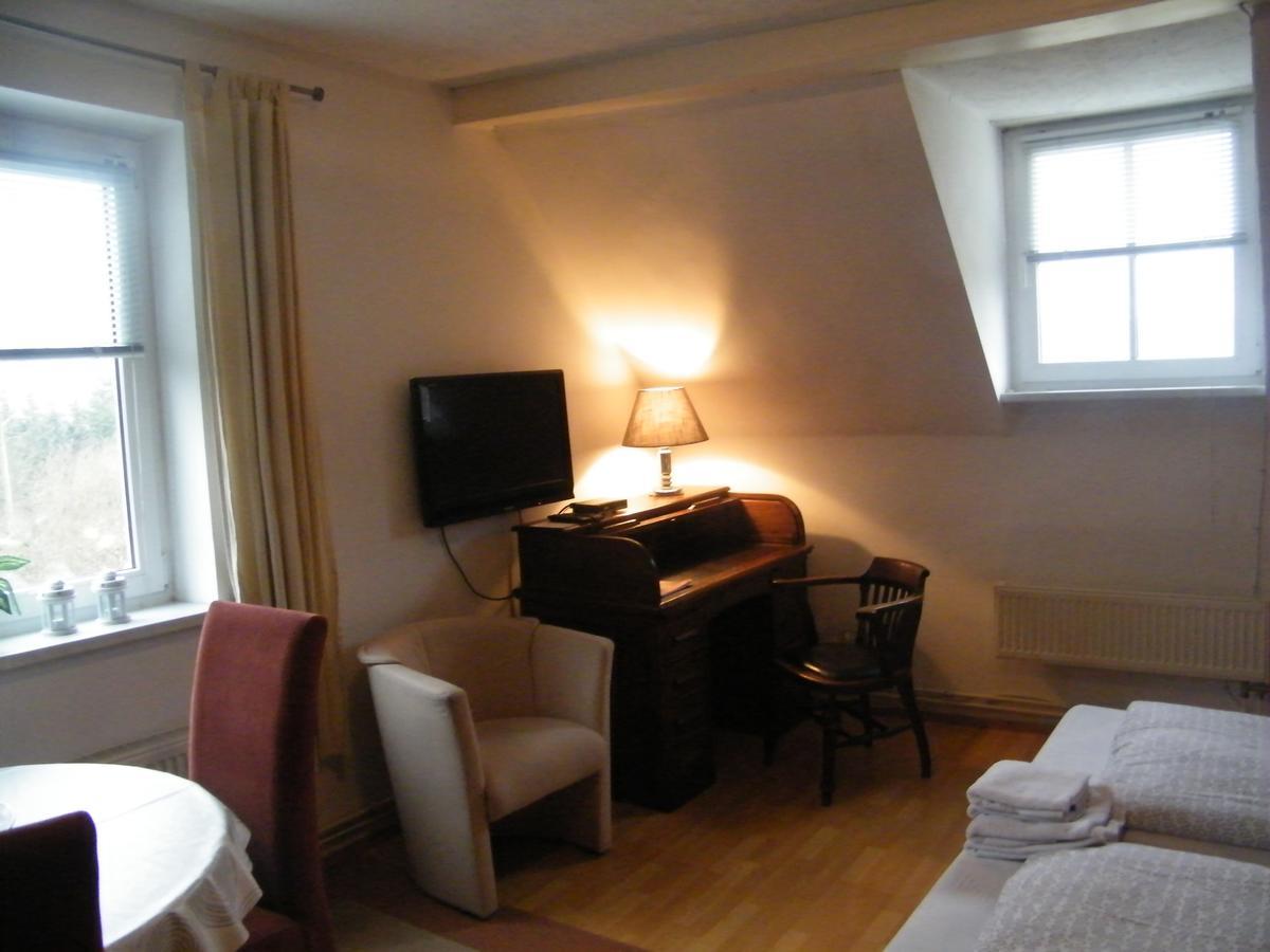 Gutshaus Daemelow Tussen Schwerin En Wismar 외부 사진